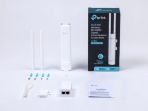TP LINK AC1200 Wireless MU-MIMO Gigabit Indoor/Outdoor Access Point - Image 4